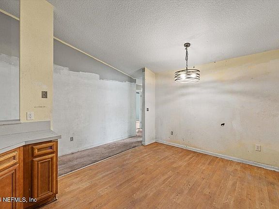 5th image of 12411 ANARANIA Drive