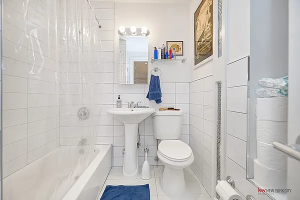 Rented by Keller Williams NYC | media 18