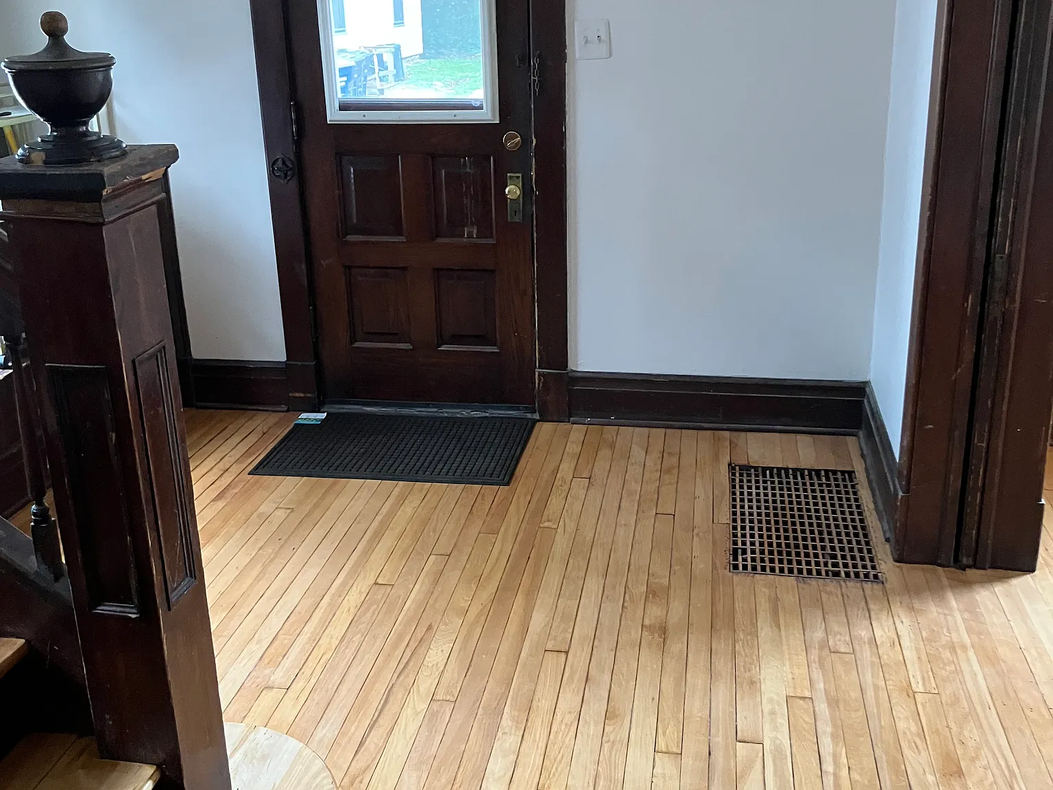 7 bed, $6,948 — Photo 2