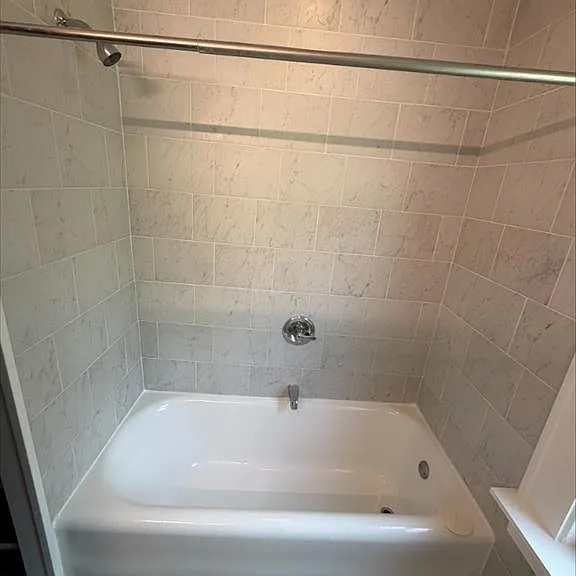 851 Saint Clair St #2 — Photo 10
