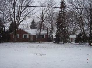 4056 Brown Rd, Oregon, OH 43616