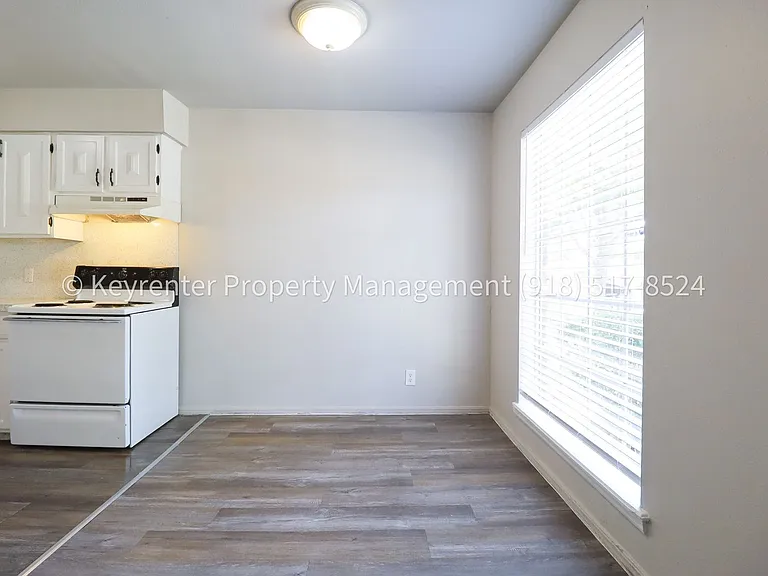 4318 E 67th St #571 — Photo 18