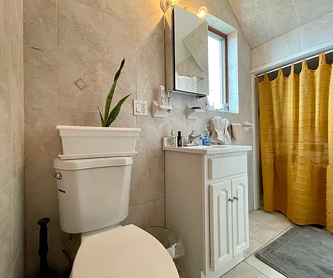 Rented by Corcoran | media 26