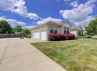 619 Meadow Glen Ave, Brookville, OH 45309