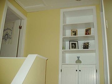 3rd image of 17 W Commonwealth Dr