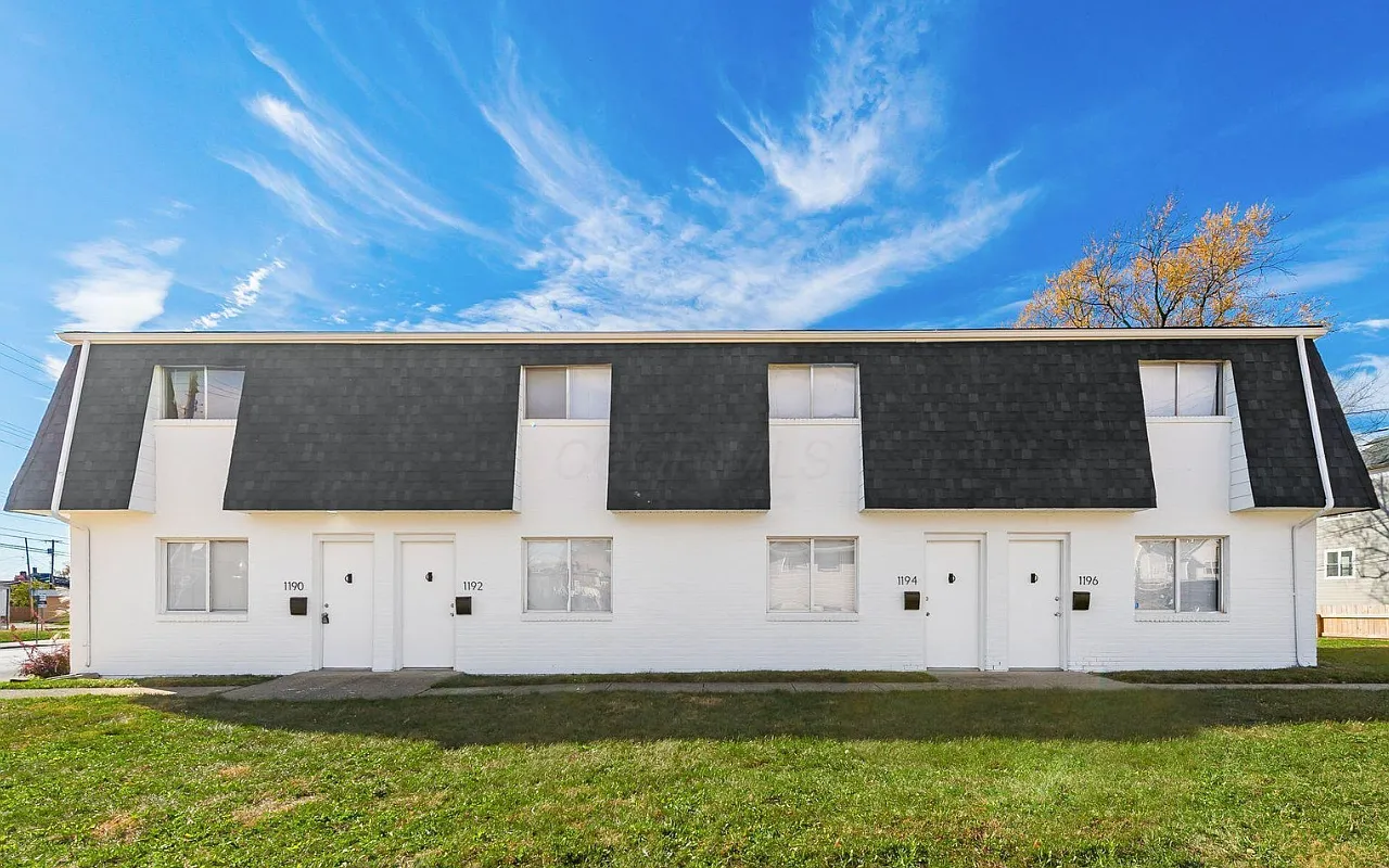 2 bed, 1100 sqft, $1,400 — Photo 3