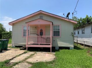 408 Lafitte St, Westwego, LA 70094