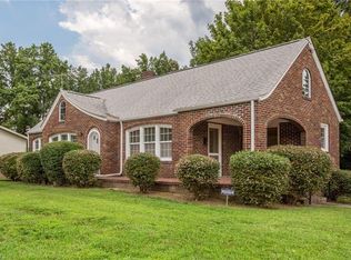 800 Salem St, Thomasville, NC 27360