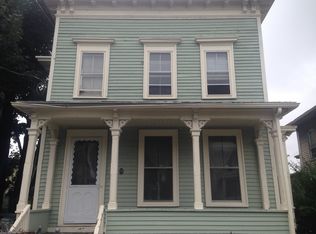 703 Kossuth St, Bridgeport, CT 06608