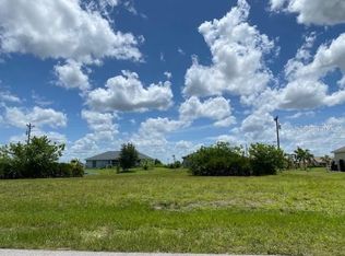 2203 NW 10th Ave, Cape Coral, FL 33993