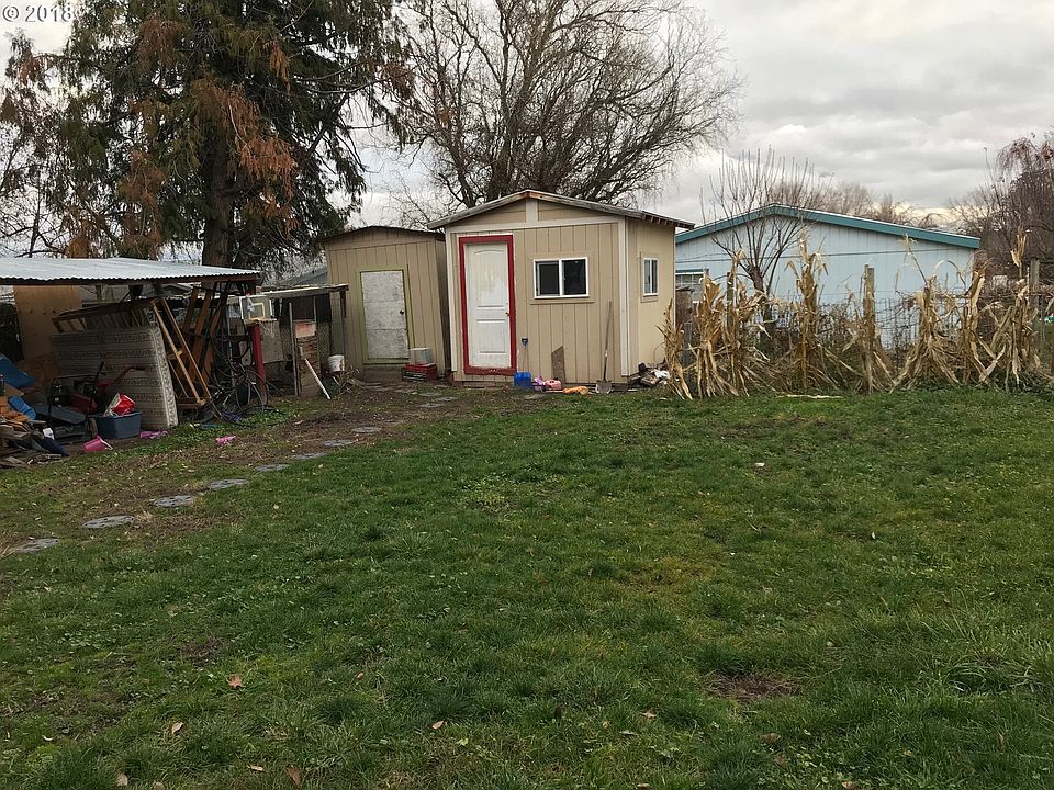 2nd image of 932 Verdant St