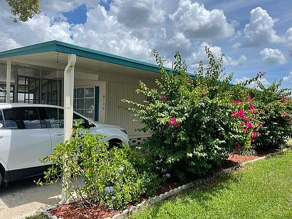 4th image of 6120 Desoto Ave #240