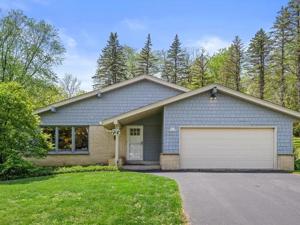 W215N10367 Laurel COURT, Colgate, WI 53017