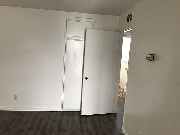 3rd image of 8148 Hill Dr APT A