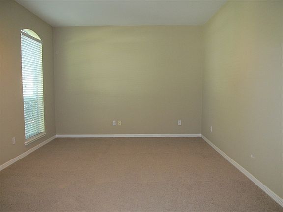 5th image of 16623 Hope Farm Ln