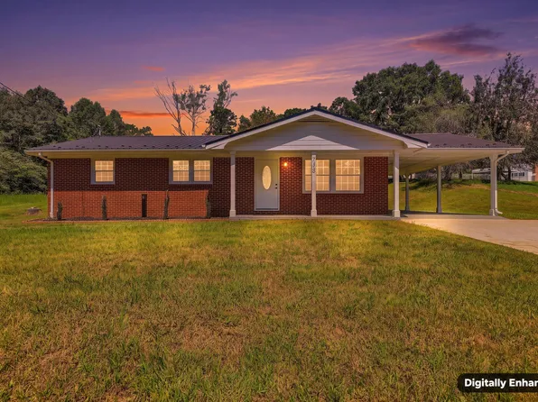 718 Perdue St, Martinsville, VA 24112