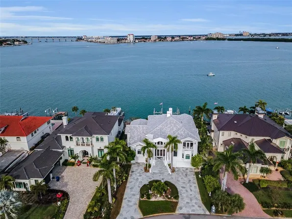 391 1st St W, Tierra Verde, FL 33715