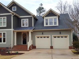 101 Steepridge Ln, Holly Springs, NC 27540