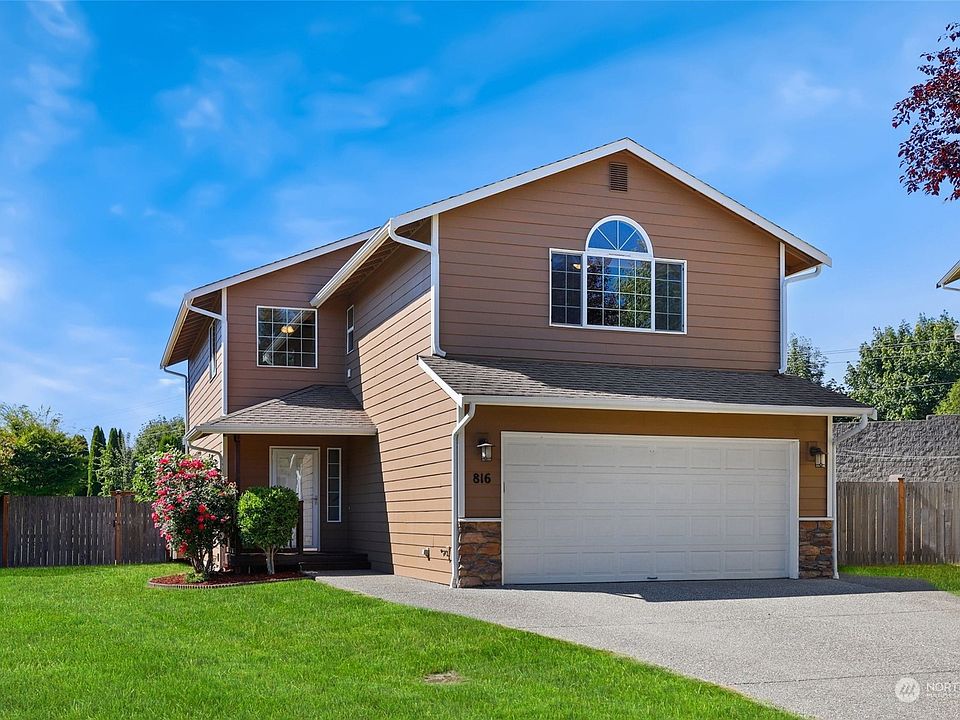 1st image of 816 Darwins Way #33