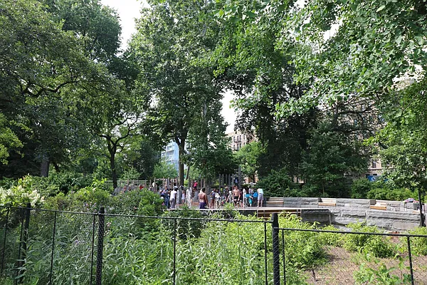 Rented by Compass | media 7