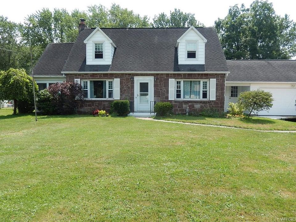 1st image of 5498 Meadow Dr
