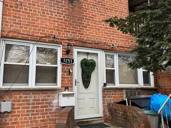 1251 E 82nd St Floor 1, Brooklyn, NY 11236