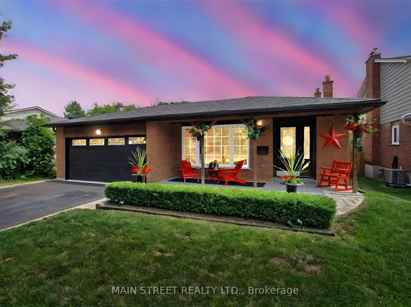 124 Lee Ave, Bradford West Gwillimbury, ON L3Z 1A9