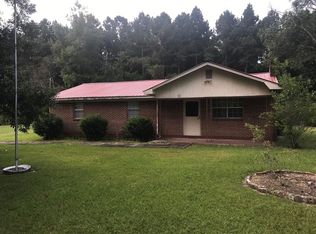 60 Louis Alexander Rd, Laurel, MS 39443