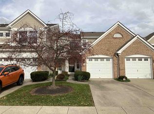 314 Shadow Ridge Dr, Highland Heights, KY 41076