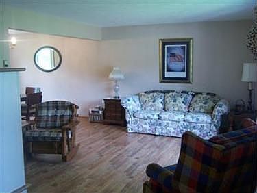 2nd image of 8295 Pinehurst Dr