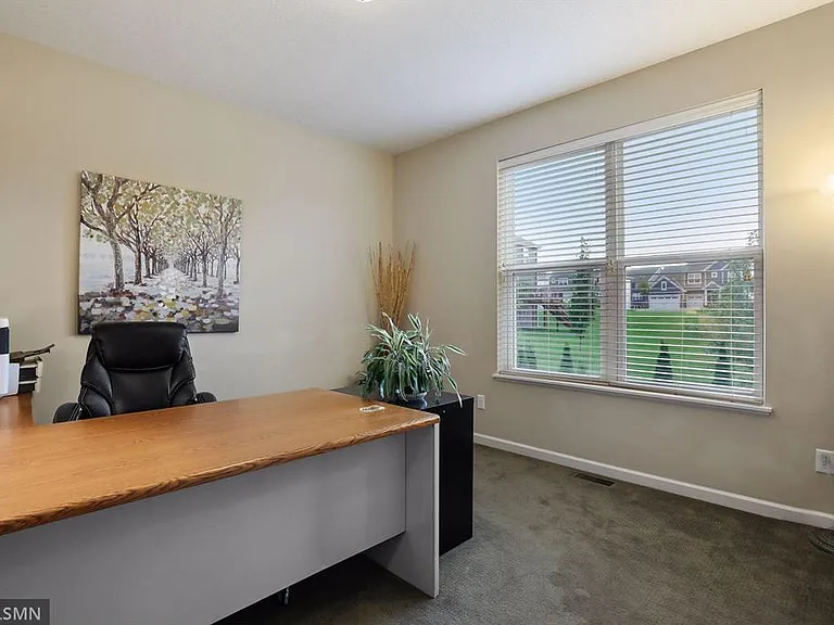 1290 Eagle Point Dr — Photo 6