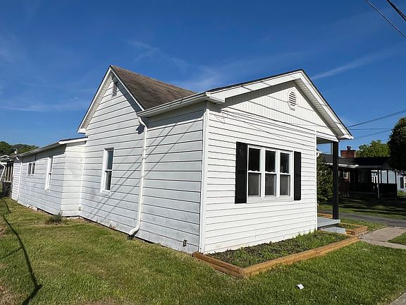 2nd image of 508 College St