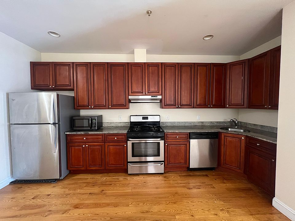 1st image of 113 Wales Ave #3E