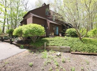 458 W Main St, Hebron, CT 06248