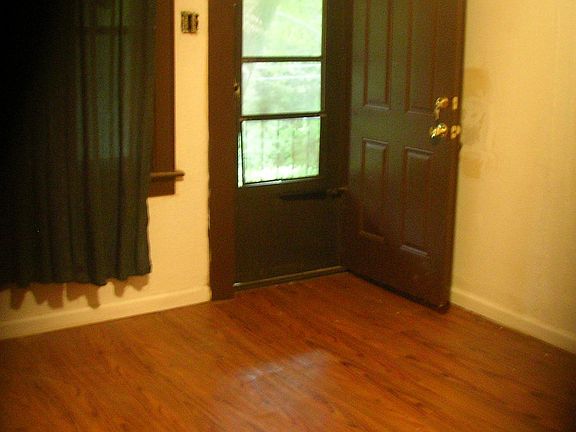 5th image of 3940 Shirley Dr