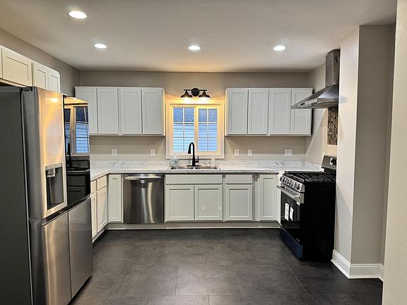 2nd image of 3509 71st STREET
