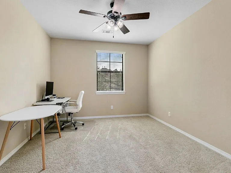 3410 Herons Pointe Ln — Photo 8