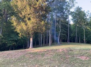 29-31 Walnut Bend Dr, Whitesburg, TN 37891