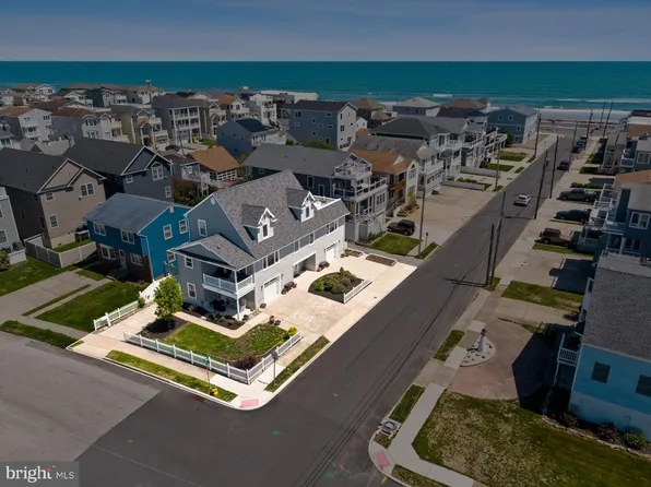 1200 Beach Ave E, Brigantine, NJ 08203