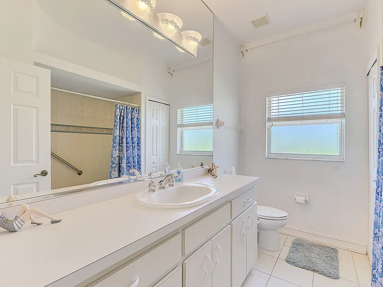 915 Park Place Dr — Photo 17