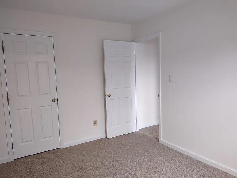 34 Chartwell Ct — Photo 29