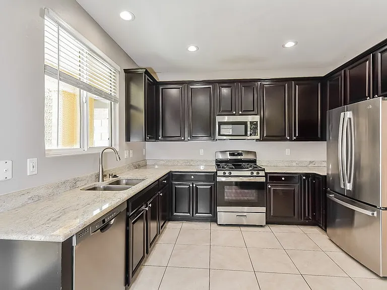 9321 Golden Lad Ave — Photo 8
