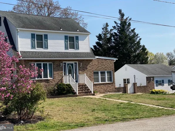 7803 Linthicum Rd, Pasadena, MD 21122