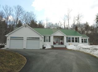 75 Stacey Ln, Albany, NH 03818
