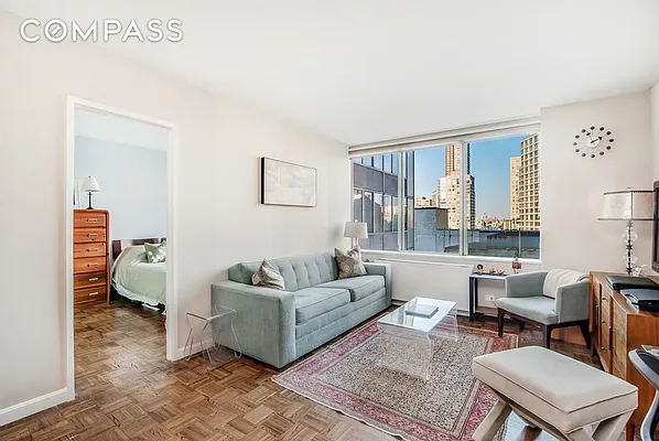 Sold by Compass | media 1
