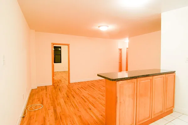 Rented by Voro New York | media 29