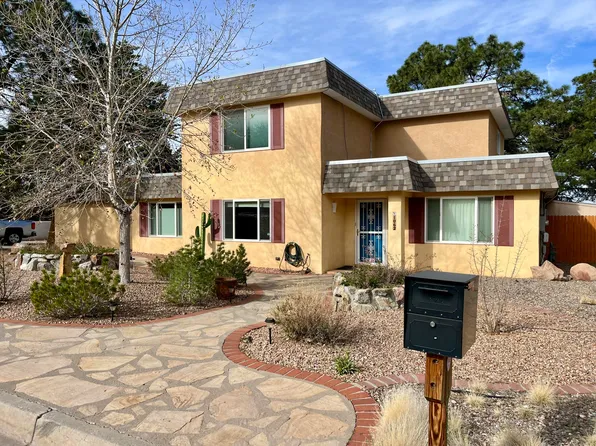 1062 Matador Dr SE, Albuquerque, NM 87123