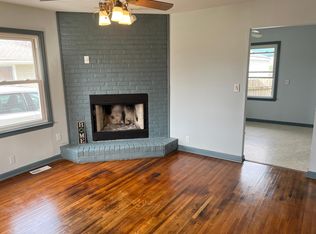 2204 Pollack Ave, Evansville, IN 47714