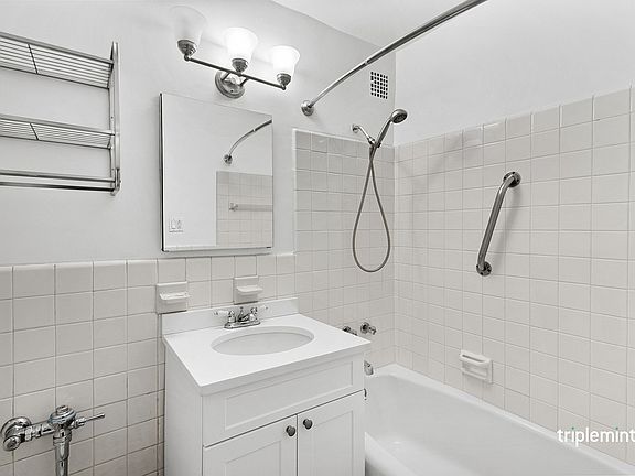 5th image of 500A E 87th St #3D