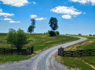 LOT 8 Hunters Ridge Trl, Jamestown, TN 38556